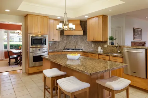 66-1103 Ko Uka Way Kamuela HI 96743