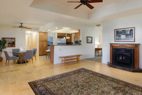 66-1103 Ko Uka Way Kamuela HI 96743