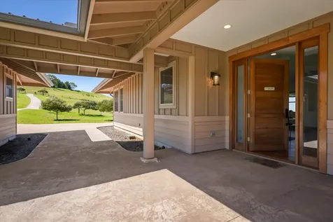 67-1027 Wainoenoe Road Kamuela HI 96743