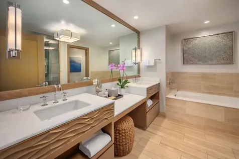 3770 Ala'oli Way Hokuala HI 96766