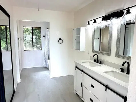 94-5826 Aouli Place Naalehu HI 96772