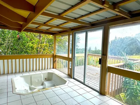 94-5826 Aouli Place Naalehu HI 96772