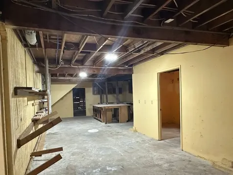 94-5826 Aouli Place Naalehu HI 96772