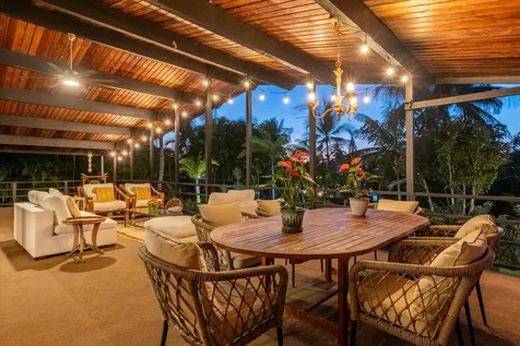 78-137 Holua Road Kailua-kona HI 96740