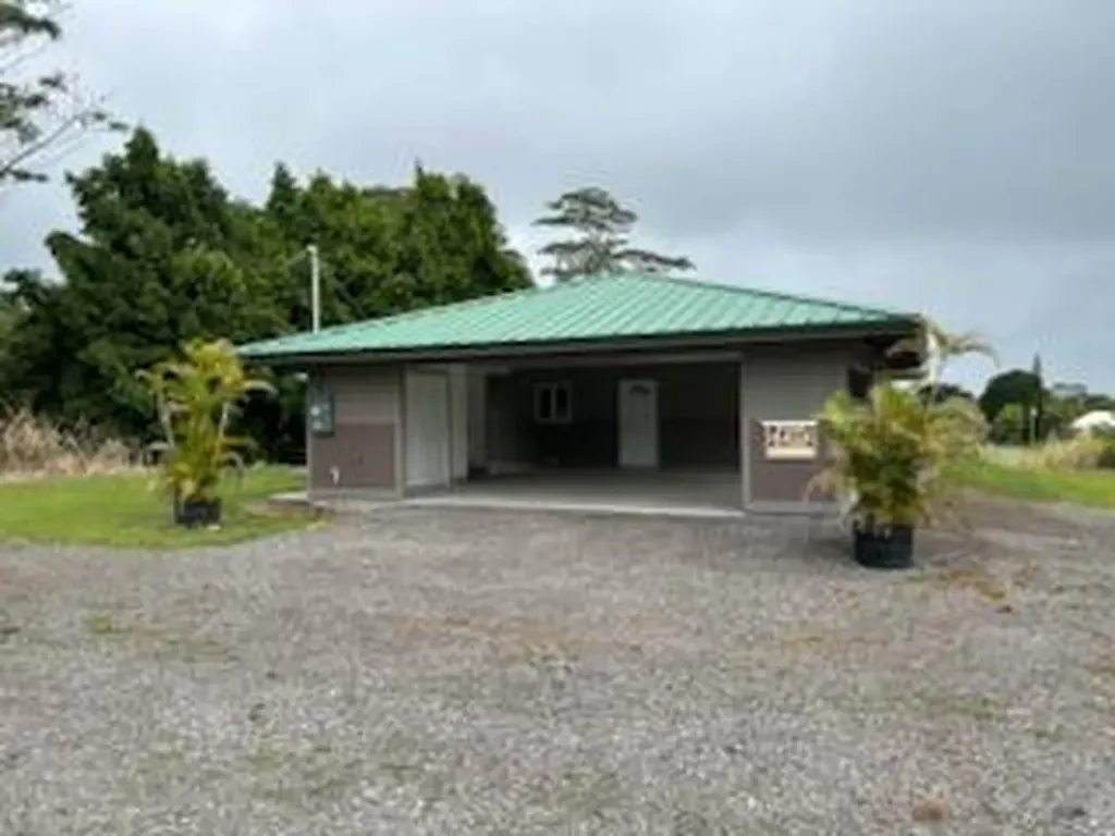 15-1515 30th Avenue Keaau HI 96749