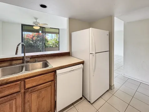 77-6469 Alii Drive Kailua-kona HI 96740