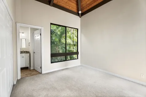 77-301 Noelani Way Kailua-kona HI 96740