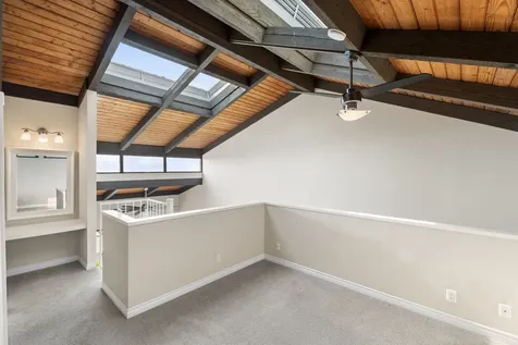 77-301 Noelani Way Kailua-kona HI 96740