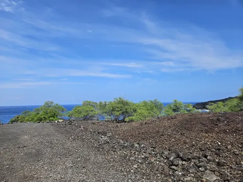 88-1546 Eha Place Captain Cook HI 96704