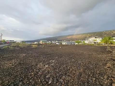 88-1546 Eha Place Captain Cook HI 96704