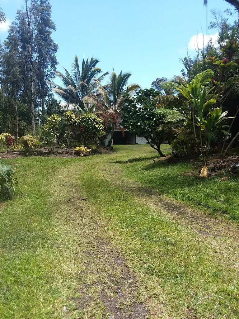15-1823 23rd Avenue Keaau HI 96749