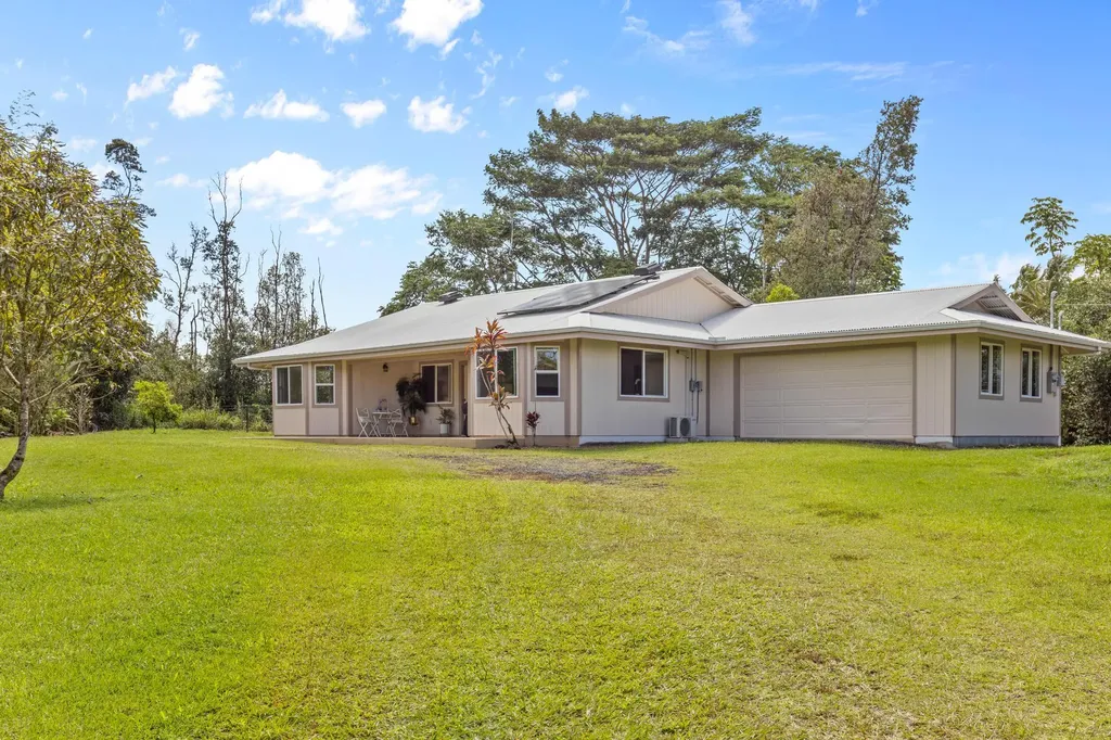 15-2060 29th Avenue Keaau HI 96749
