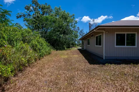 16-1840 34th Avenue Keaau HI 96760