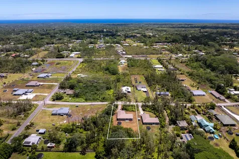 16-1840 34th Avenue Keaau HI 96760