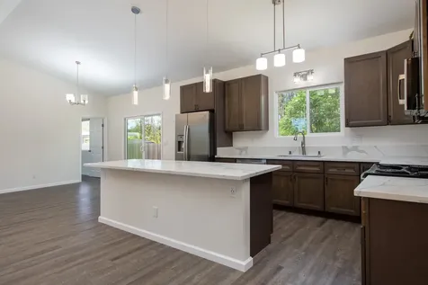 16-1840 34th Avenue Keaau HI 96760