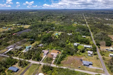 16-1840 34th Avenue Keaau HI 96760