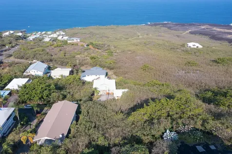 Guava Road Captain Cook HI 96704