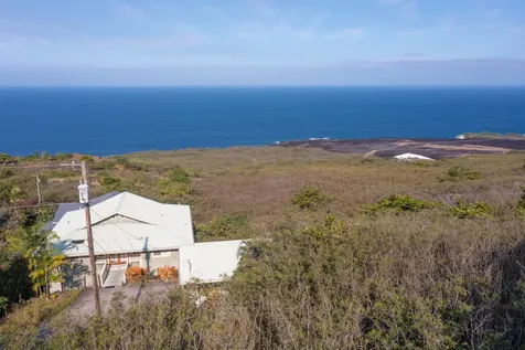 Guava Road Captain Cook HI 96704