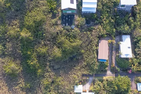 Guava Road Captain Cook HI 96704