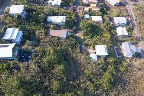 Guava Road Captain Cook HI 96704