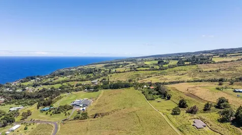 36-239 Manowaiopae Homestead Road Laupahoehoe HI 96764