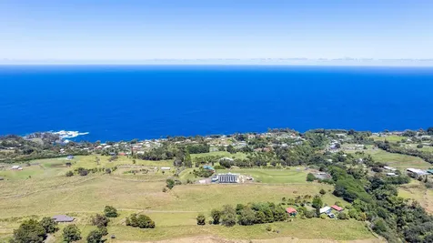 36-239 Manowaiopae Homestead Road Laupahoehoe HI 96764