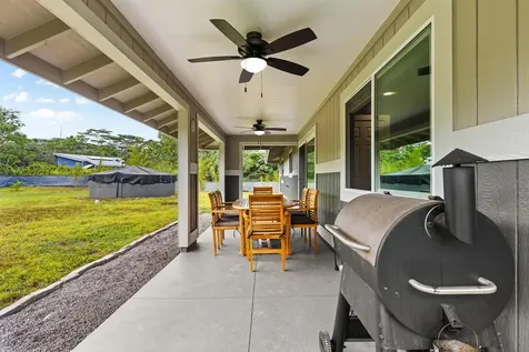 15-1884 14th Avenue Keaau HI 96749