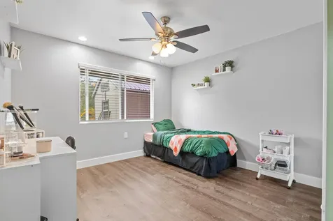 15-1884 14th Avenue Keaau HI 96749