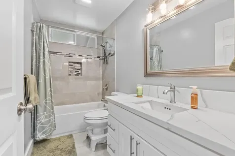 15-1884 14th Avenue Keaau HI 96749