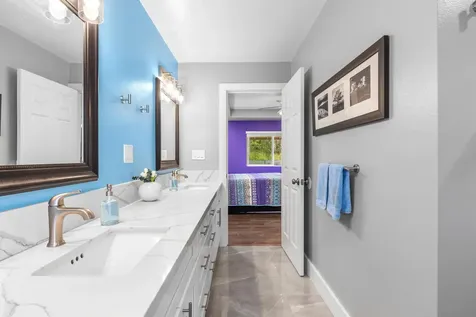 15-1884 14th Avenue Keaau HI 96749