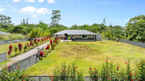 15-1884 14th Avenue Keaau HI 96749