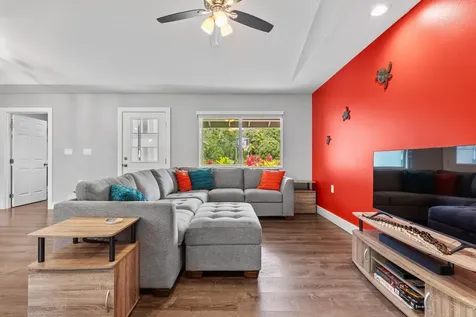 15-1884 14th Avenue Keaau HI 96749