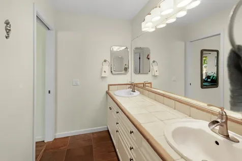 Kailua-kona HI 96740