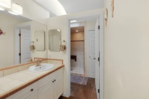 Kailua-kona HI 96740