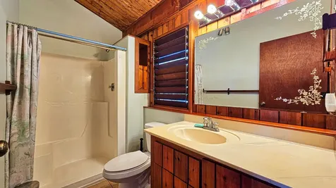 92-1750 Keaka Parkway Ocean View HI 96737