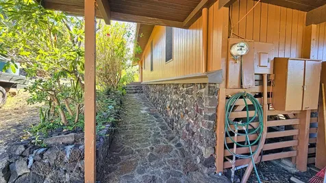 92-1750 Keaka Parkway Ocean View HI 96737