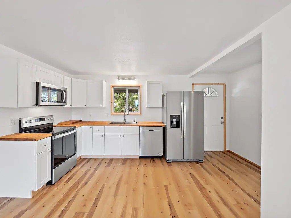 92-8215 Bamboo Lane Ocean View HI 96737