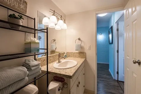 75-6016 Alii Drive Kailua-kona HI 96740