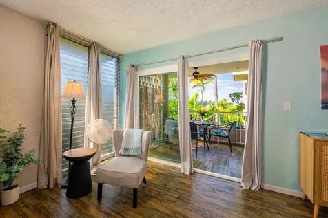 75-6016 Alii Drive Kailua-kona HI 96740