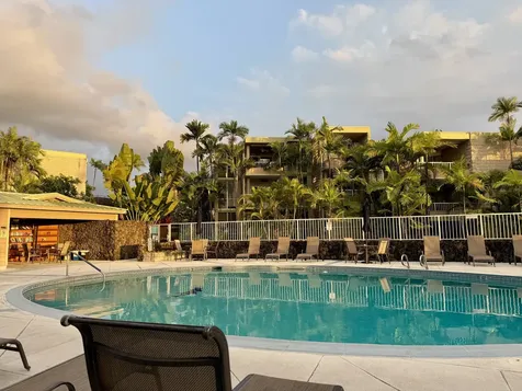 75-6016 Alii Drive Kailua-kona HI 96740