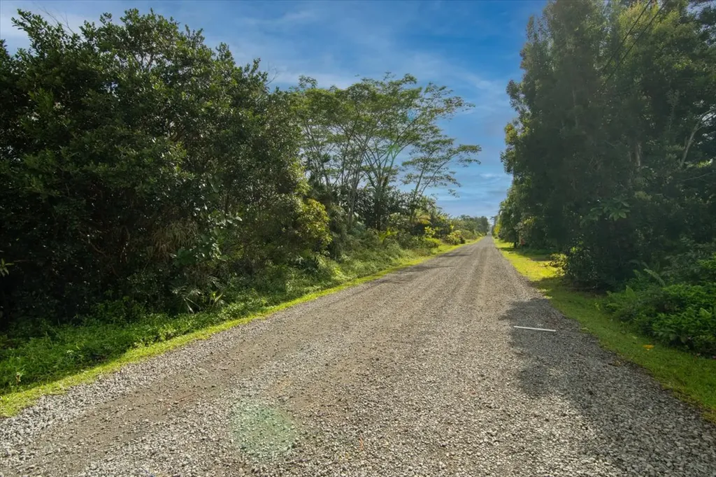 13th Avenue Keaau HI 96749
