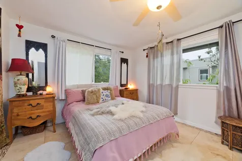 15-1565 Beach Road Keaau HI 96749