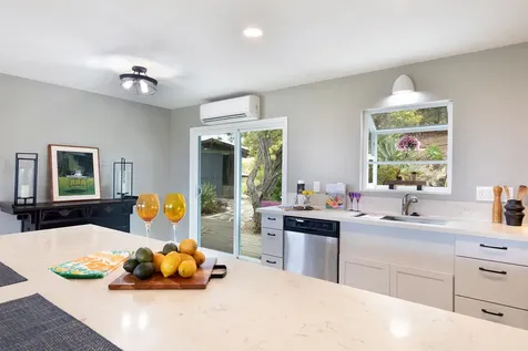 62-2258 Kanehoa Street Kamuela HI 96743