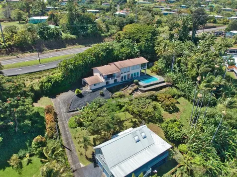 36-2335 Old Mamalahoa Highway Laupahoehoe HI 96764
