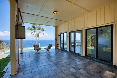 36-2335 Old Mamalahoa Highway Laupahoehoe HI 96764