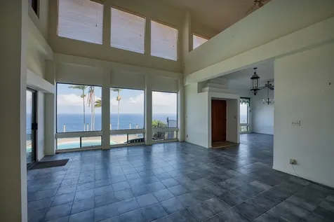 36-2335 Old Mamalahoa Highway Laupahoehoe HI 96764