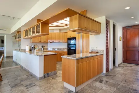 68-1050 Mauna Lani Point Drive Kamuela HI 96743