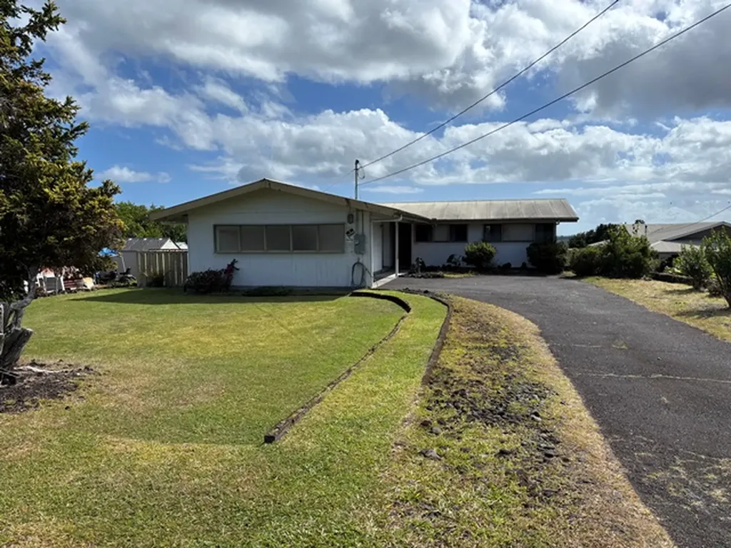 273 Iwalani Street Hilo HI 96720