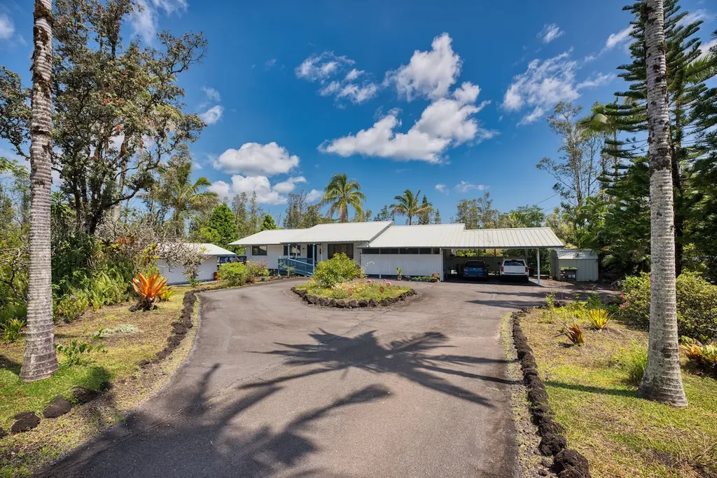 15-1429 23rd Avenue Keaau HI 96749