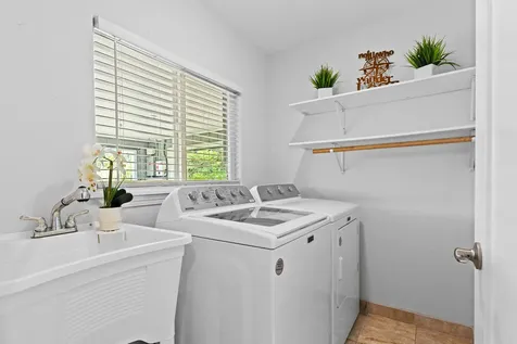 15-1509 22nd Avenue Keaau HI 96749